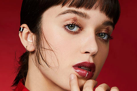 scarlet color